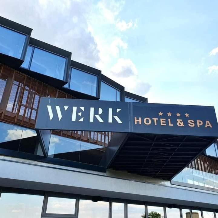 Werk Hotel & Spa هونيدوارا المظهر الخارجي الصورة